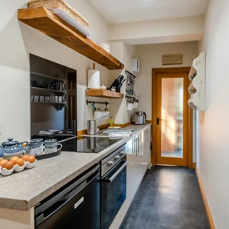 The - West Hall Holiday home *