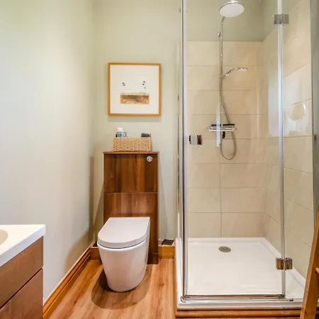 1 Bed In West Hall Oc-c32032 펜션