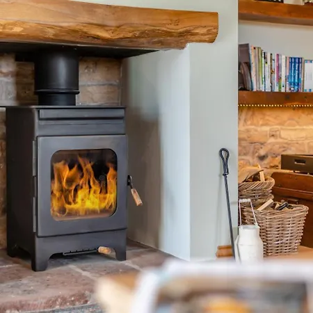 펜션 1 Bed In West Hall Oc-c32032