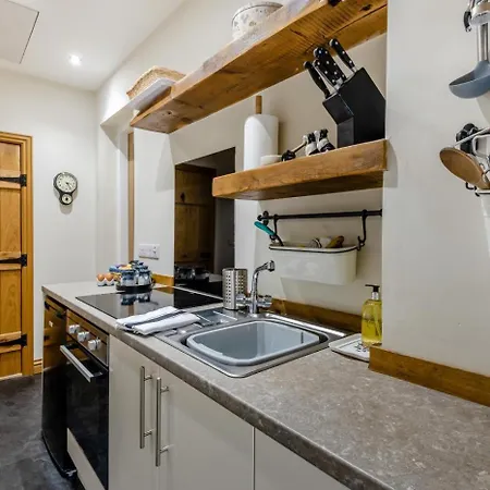 1 Bed In West Hall Oc-c32032 펜션 Kirkcambeck